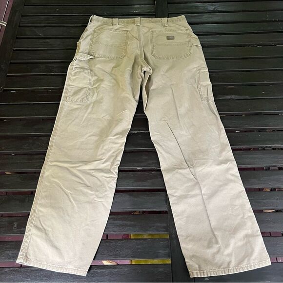 Distressed Carhartt B151-DKH Canvas Dungaree Work Pant (35 x 32) - Picture 2 of 13